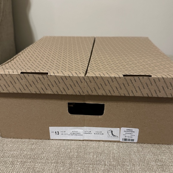 Urban Outfitters MICHAEL HIGH TOP SNEAKER - Picture 2 of 10